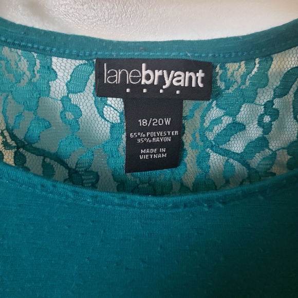 Lane Bryant Tank Top Shark Bite Hem Lace Details - Picture 2 of 4